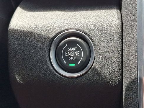 Certified 2025 GMC Acadia Denali w/ Super Cruise Package AWD/4WD image 16