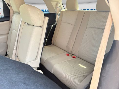 Used 2016 Dodge Journey SE w/ Flexible Seating Group FWD image 30