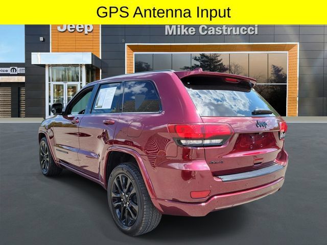 Used 2018 Jeep Grand Cherokee Altitude AWD/4WD image 6