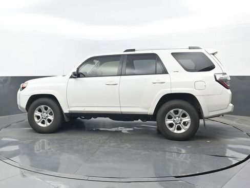 Used 2021 Toyota 4Runner SR5 image 7