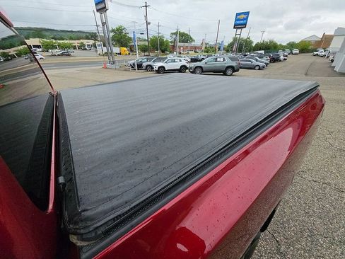 Used 2022 Nissan Frontier SV AWD/4WD image 47