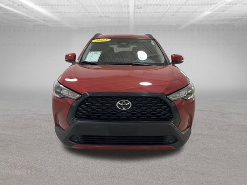 Used 2023 Toyota Corolla Cross LE w/ Moonroof Package AWD/4WD image 2