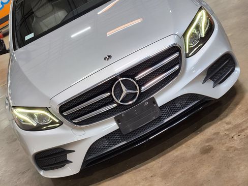 Used 2019 Mercedes-Benz E 450 4MATIC Sedan image 17