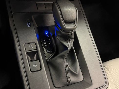 New 2026 Toyota Corolla Cross L image 12