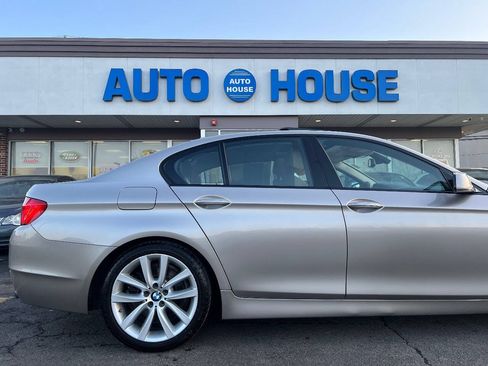 Used 2011 BMW 535i xDrive Sedan AWD/4WD image 12