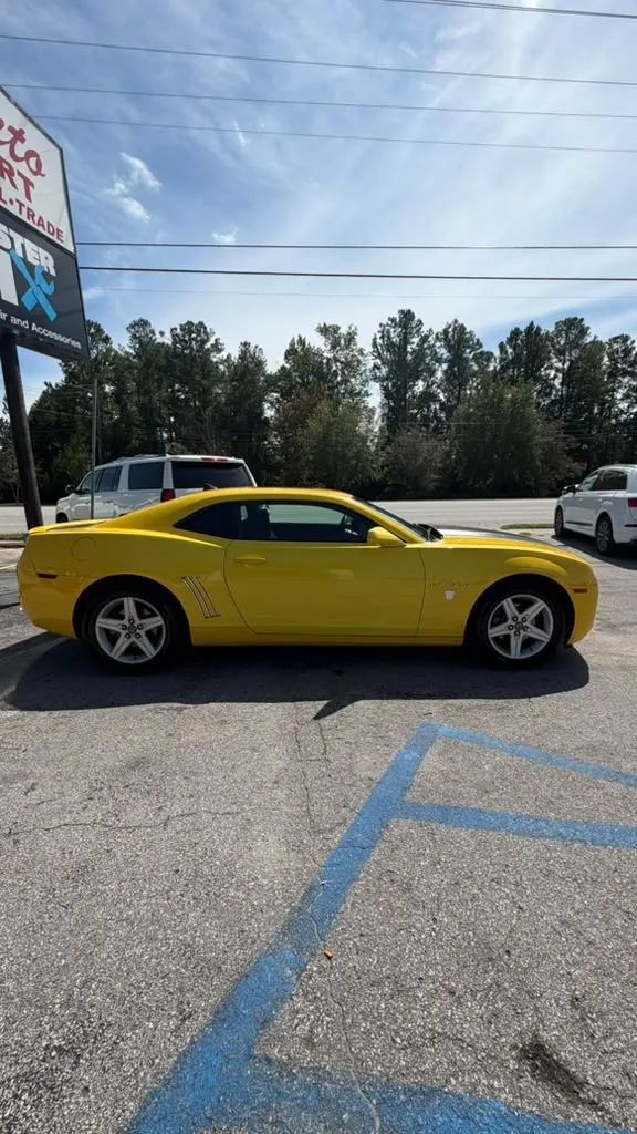 Used 2011 Chevrolet Camaro LT w/ Black Stripe Package RWD image 3