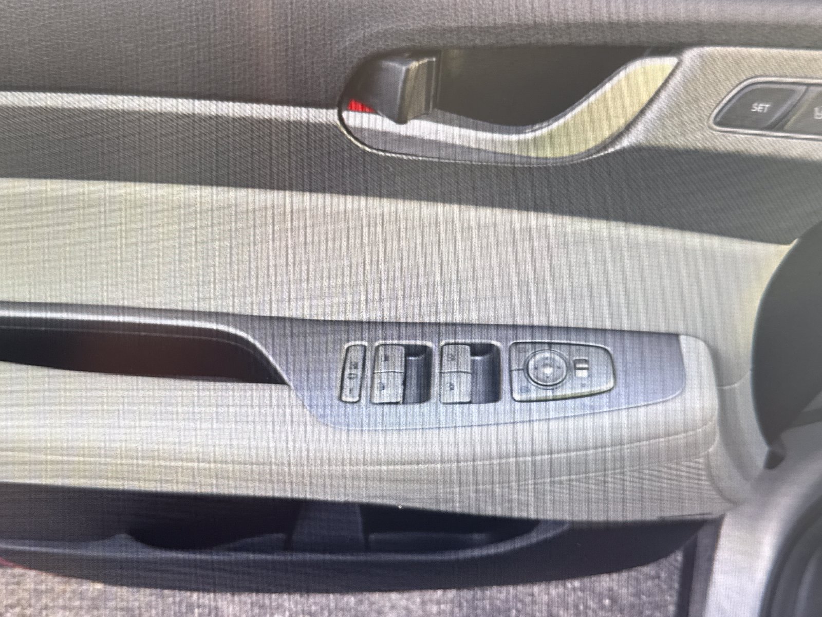Used 2024 Hyundai Palisade SEL FWD image 13