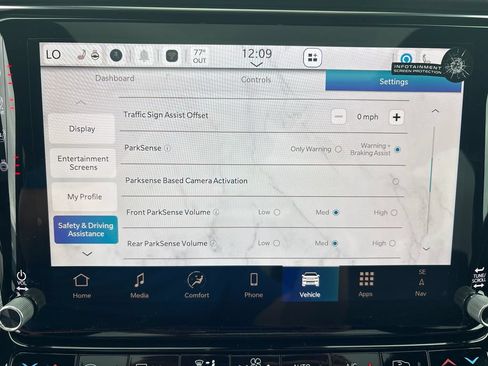 New 2026 Jeep Grand Wagoneer Summit w/ Premium Group III AWD/4WD image 9