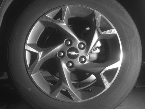 Used 2025 Chevrolet Trax LT FWD image 14