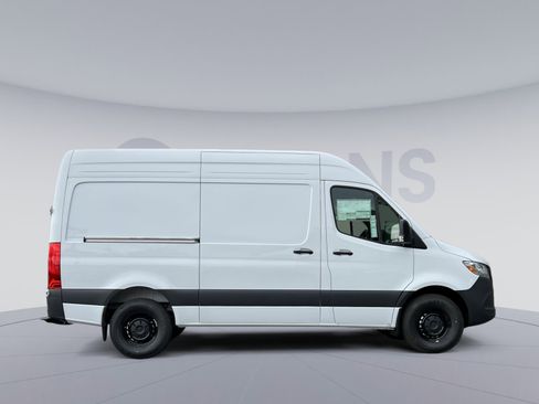 New 2025 Mercedes-Benz Sprinter 2500 image 7