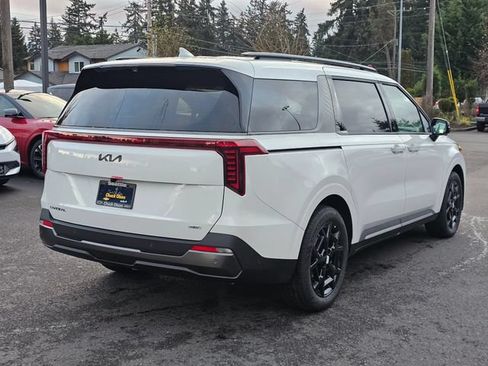 New 2026 Kia Carnival SX Prestige FWD image 5