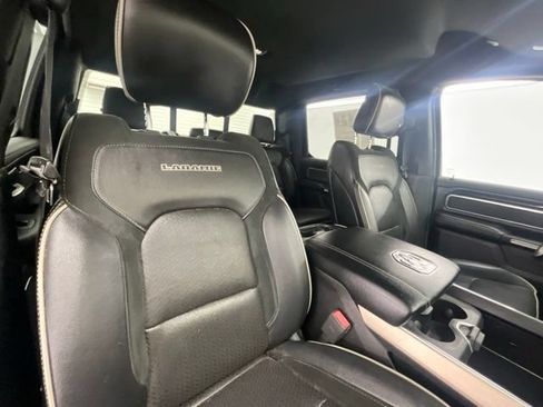 Used 2019 RAM 1500 Laramie w/ Sport Appearance Package AWD/4WD image 13
