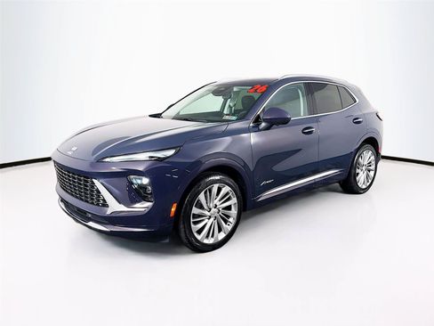 Used 2026 Buick Envision Avenir AWD/4WD image 7