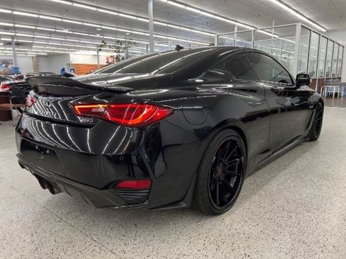 Used 2019 INFINITI Q60 Red Sport 400 w/ Proassist Package RWD image 7
