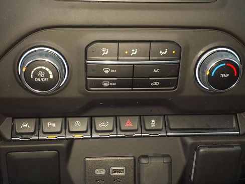 Used 2024 Chevrolet Silverado 1500 W/T w/ WT Value Package image 10