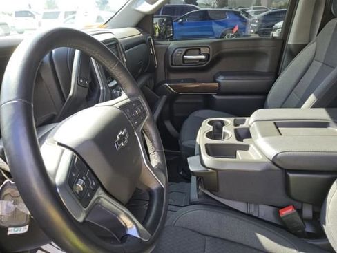 Used 2022 Chevrolet Silverado 1500 RST w/ LPO, Dark Essentials Package image 6