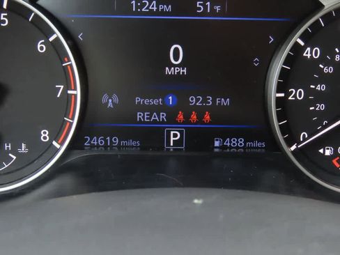 Used 2025 Nissan Altima 2.5 SV FWD image 23