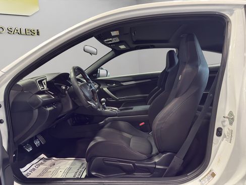 Used 2017 Honda Civic Si image 9