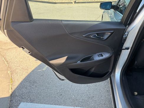 Used 2019 Chevrolet Malibu LT FWD image 15