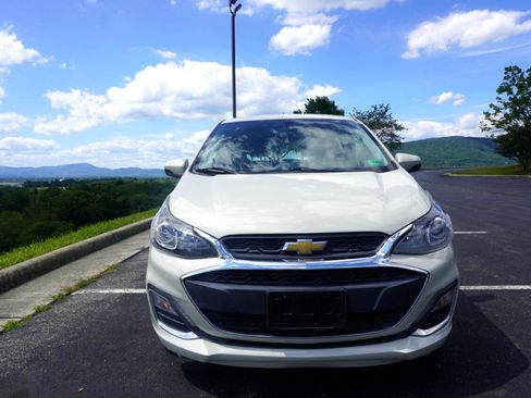 Used 2020 Chevrolet Spark LT image 2