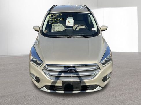 Used 2017 Ford Escape SE w/ Equipment Group 201A image 32