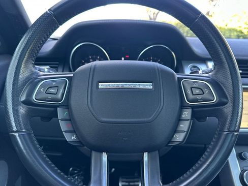 Used 2017 Land Rover Range Rover Evoque HSE Dynamic AWD/4WD image 24