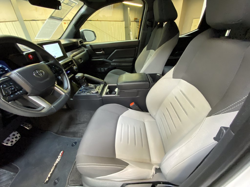 Used 2025 Toyota Tacoma TRD Sport RWD image 23