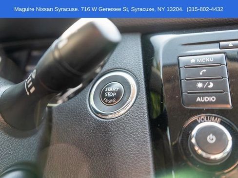 Used 2018 Nissan Rogue SV AWD/4WD image 34
