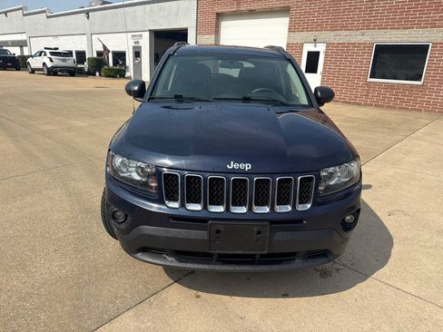 Used 2014 Jeep Compass Sport w/ Power Value Group AWD/4WD image 2