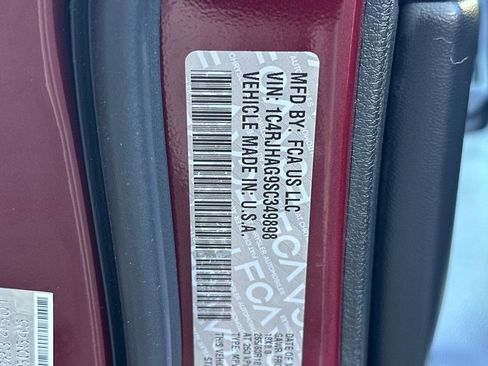 New 2025 Jeep Grand Cherokee Laredo X w/ Luxury Tech Group I image 27