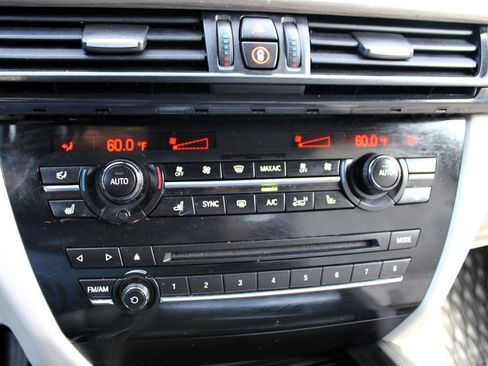 Used 2014 BMW X5 xDrive50i image 30