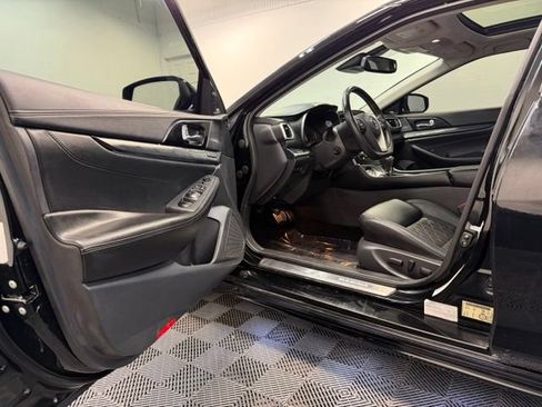 Used 2022 Nissan Maxima Platinum FWD image 11