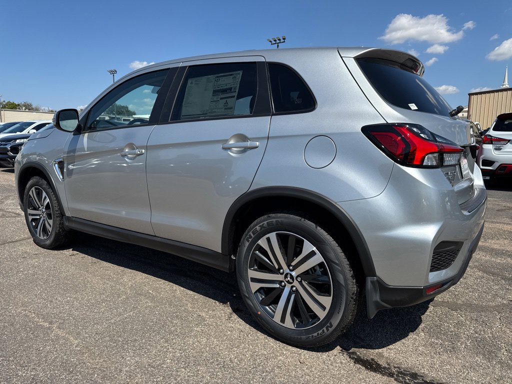 New 2027 Mitsubishi Outlander Sport SE FWD image 6