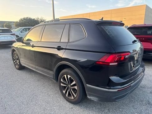 Used 2022 Volkswagen Tiguan S FWD image 3