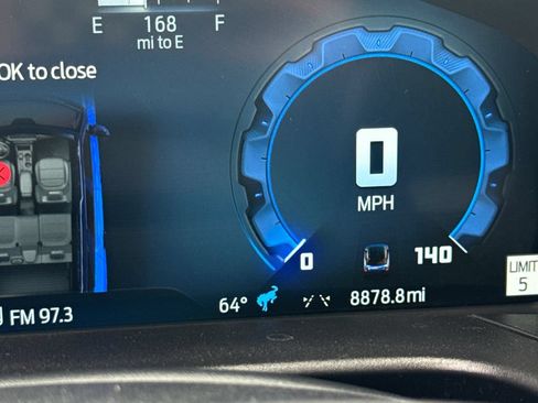 Used 2025 Ford Bronco Sport Outer Banks w/ Outer Banks Tech Package+ AWD/4WD image 41