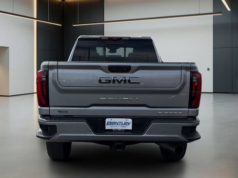 Certified 2025 GMC Sierra 2500 Denali Ultimate AWD/4WD image 6