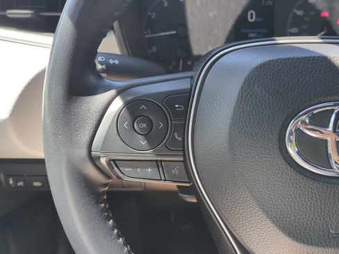 Certified 2024 Toyota Corolla SE image 21