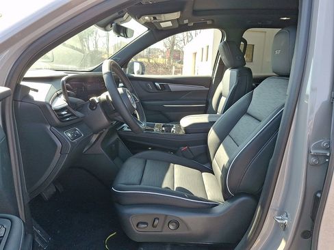 New 2026 Buick Enclave Sport Touring w/ Power Package AWD/4WD image 7