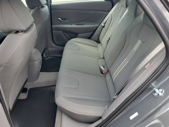 New 2026 Hyundai Elantra Sport FWD image 25
