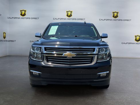 Used 2019 Chevrolet Suburban Premier AWD/4WD image 2