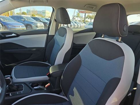 New 2026 Volkswagen Taos S image 12