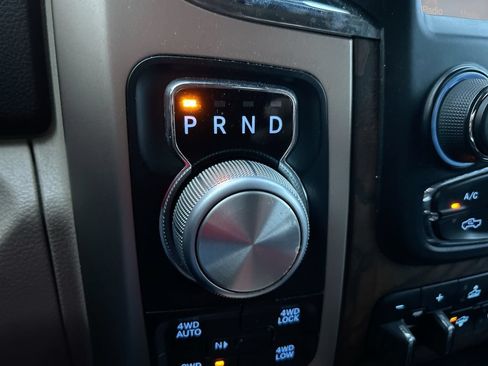Used 2014 RAM 1500 Laramie Longhorn w/ Convenience Group AWD/4WD image 26