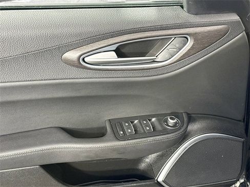 Used 2022 Alfa Romeo Giulia Ti image 25