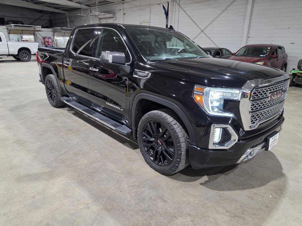 Used 2019 GMC Sierra 1500 Denali w/ Driver Alert Package II AWD/4WD image 21