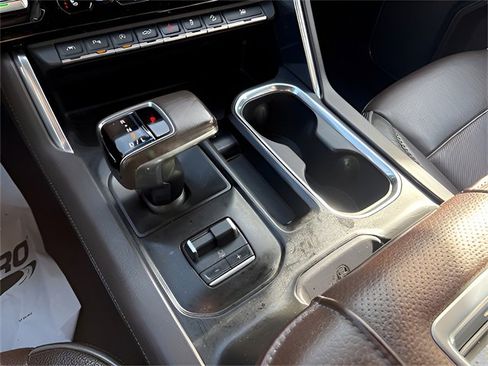 Used 2022 GMC Sierra 1500 Denali image 17