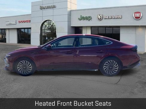 Used 2025 Hyundai Sonata SEL FWD image 4