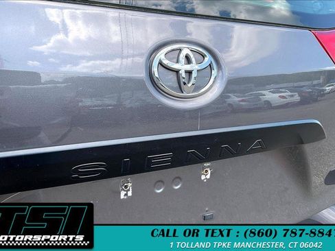 Used 2013 Toyota Sienna L FWD image 8