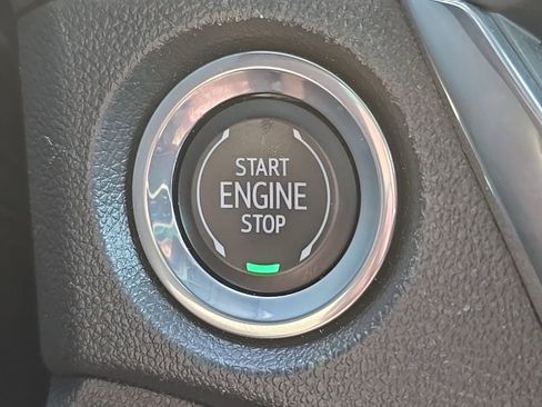 Used 2025 Buick Encore GX Preferred FWD image 5