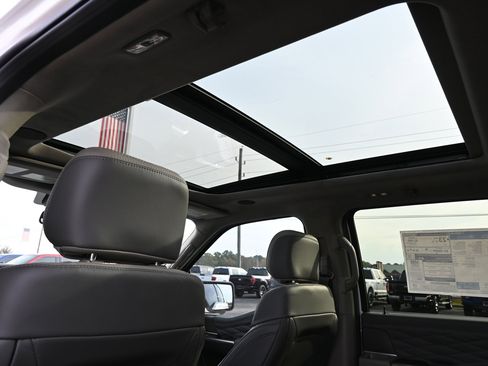 New 2025 Ford F150 Platinum w/ Equipment Group 703A Plus image 39