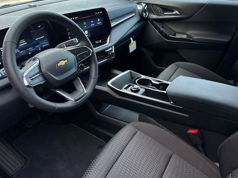 New 2026 Chevrolet Equinox LT image 10